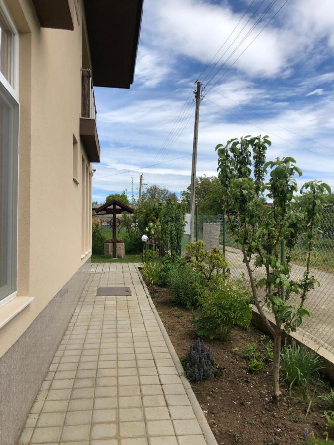 Villa Jerman Konska ภายนอก รูปภาพ